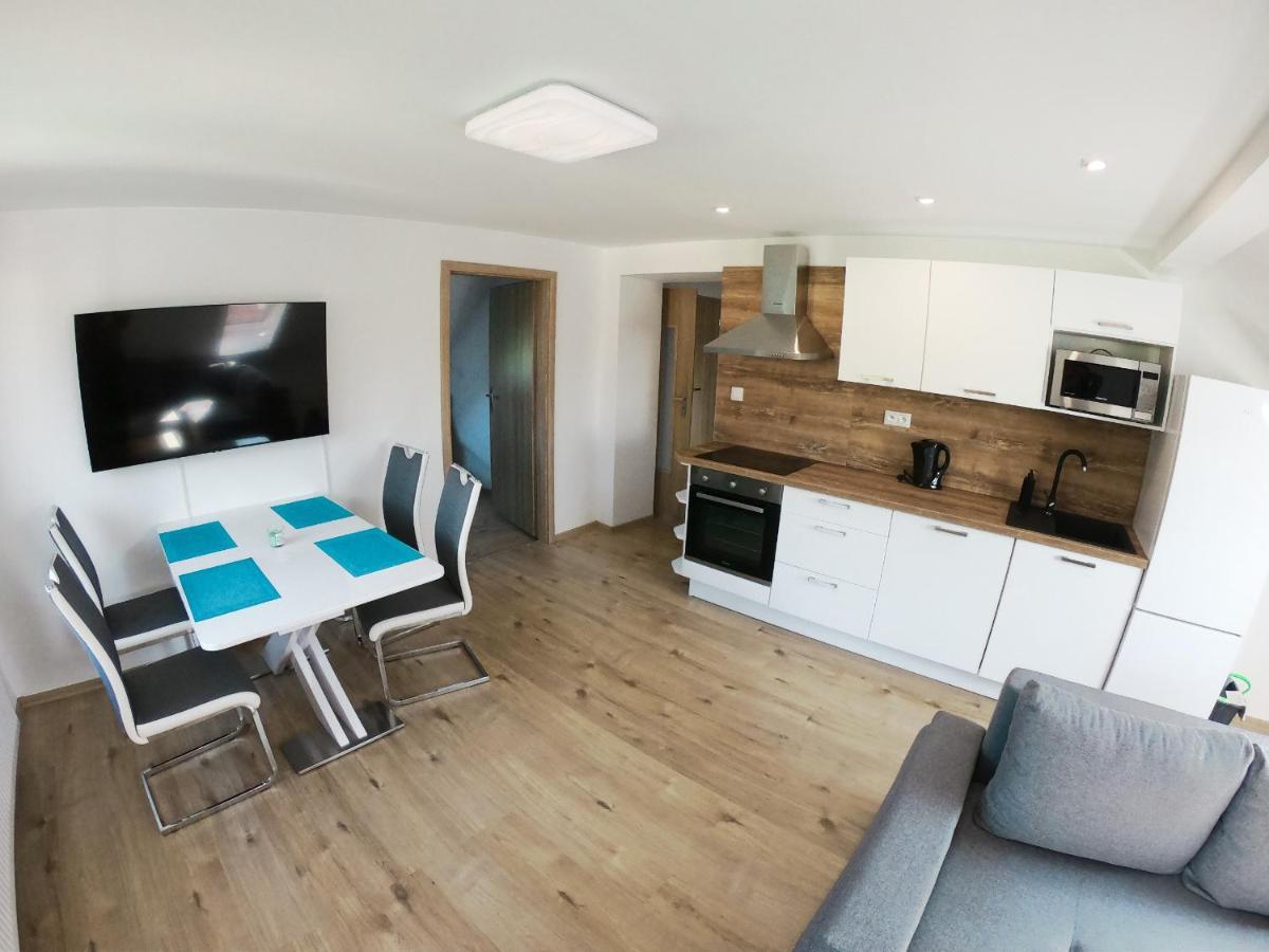 Apartman Dolny Smokovec Lägenhet Exteriör bild